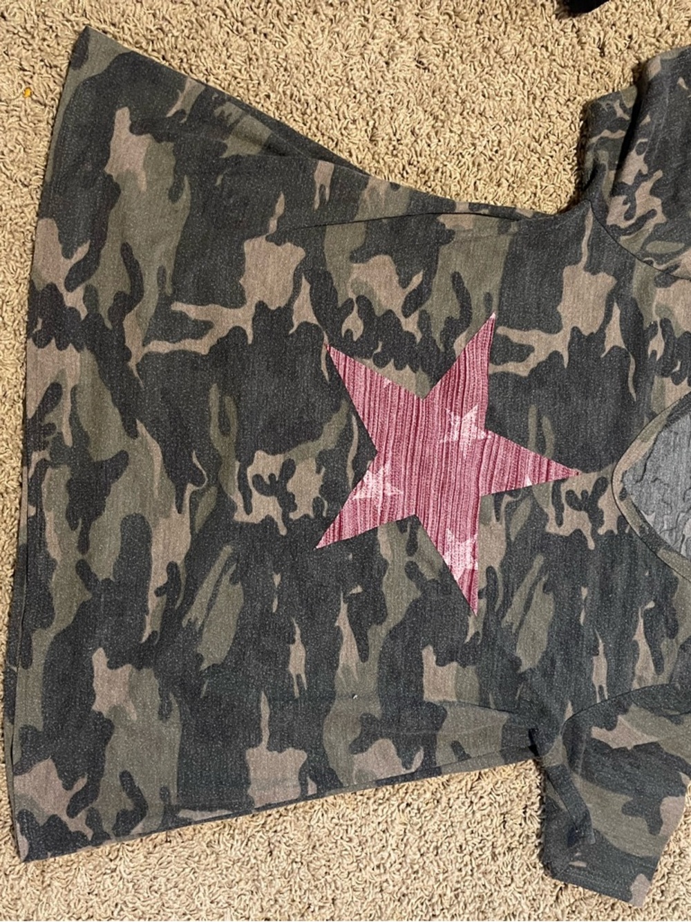 BiBi Green Camouflage Short Sleeve Tee with Pink Star